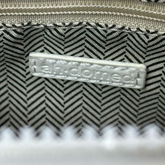 Ahdorned Neoprene Multi Way Crossbody Shoulder Bag White  New Without Tag. - Picture 14 of 16